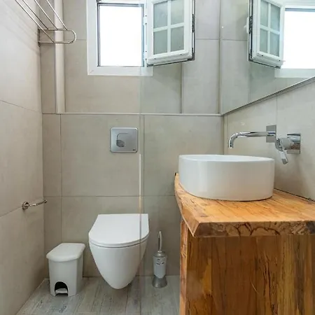 Korina Lejlighed Kávos